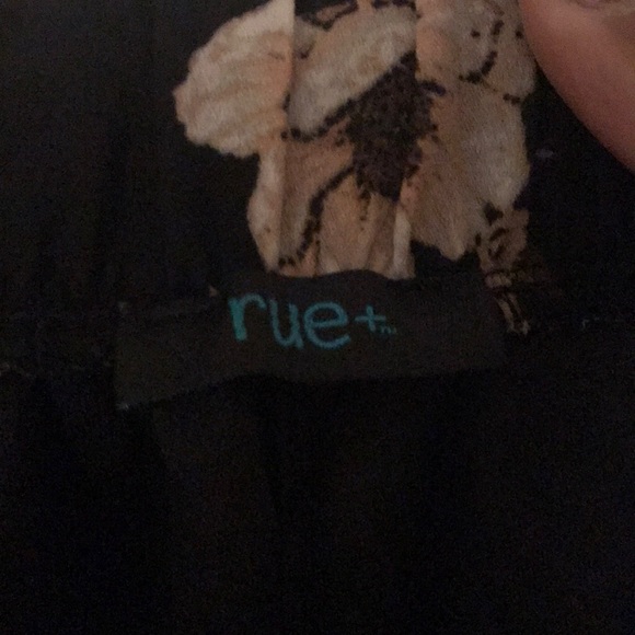 Pants - Picture 3 of 3